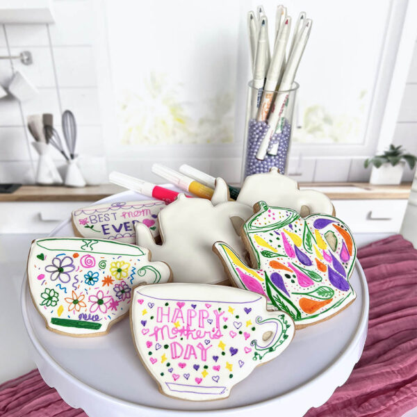 Mother's Day Color Me Cookie Kit